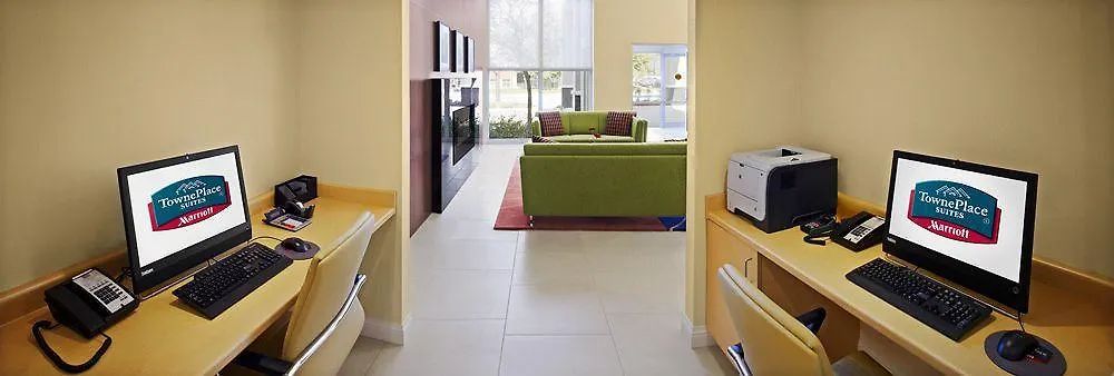 Hotel Towneplace Suites By Marriott Mississauga-Airport Corporate Centre