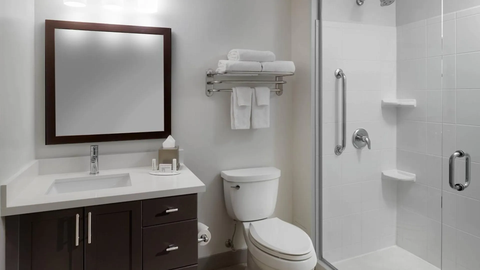 *** Hotel Towneplace Suites By Marriott Mississauga-Airport Corporate Centre Kanada