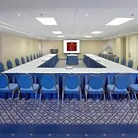 Towneplace Suites By Marriott Mississauga-Airport Corporate Centre 3*, Mississauga Kanada