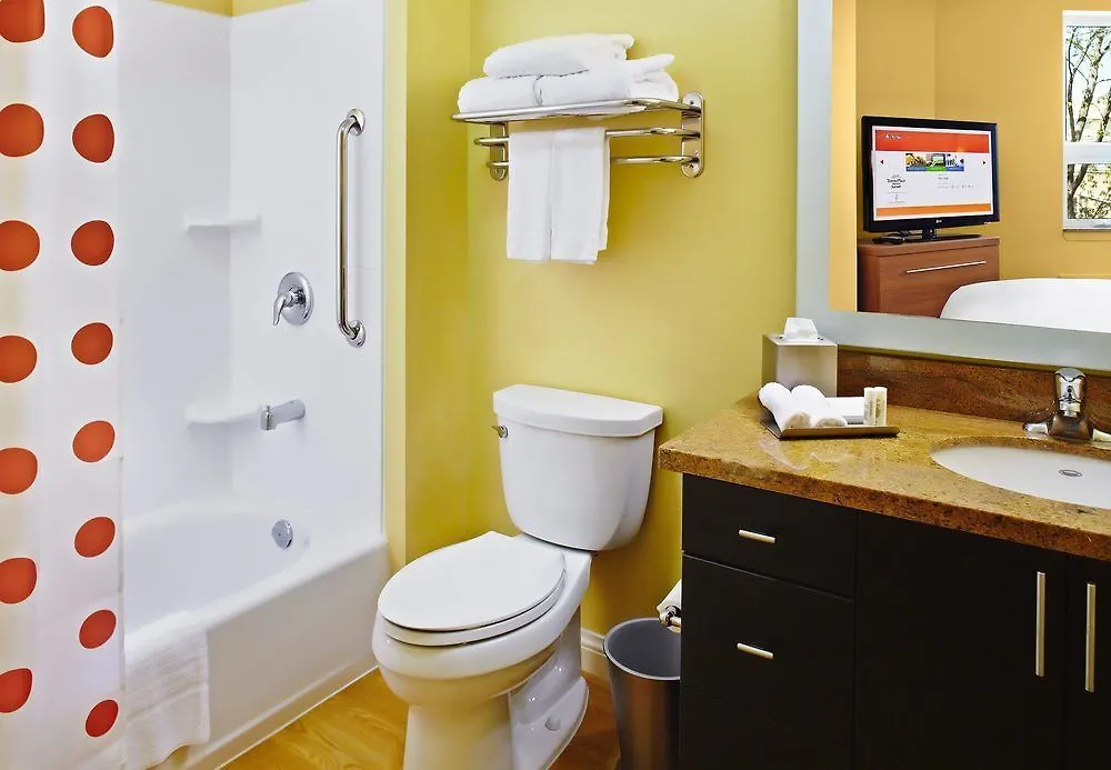 Hotel Towneplace Suites By Marriott Mississauga-Airport Corporate Centre