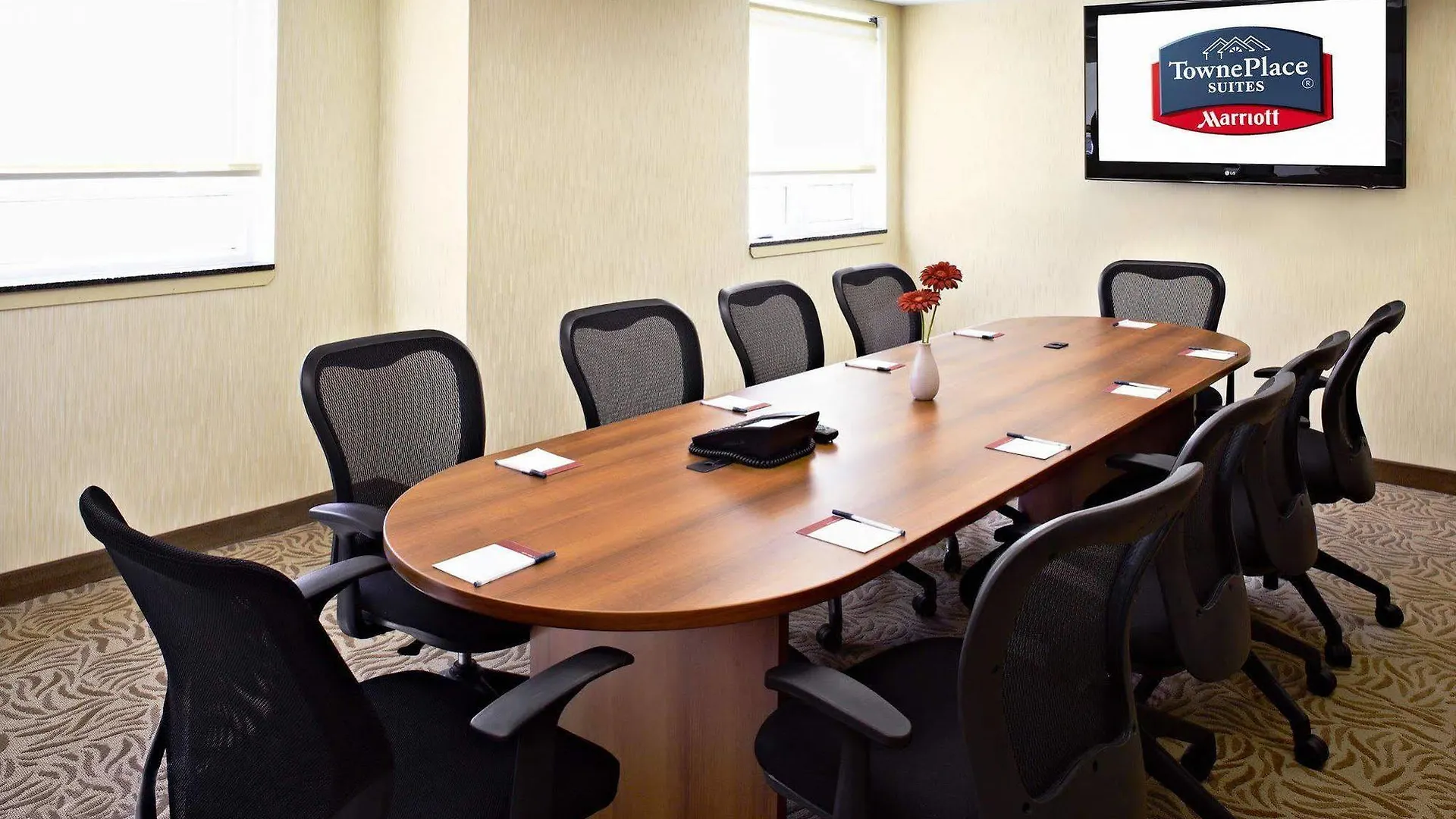 *** Hotel Towneplace Suites By Marriott Mississauga-Airport Corporate Centre Kanada